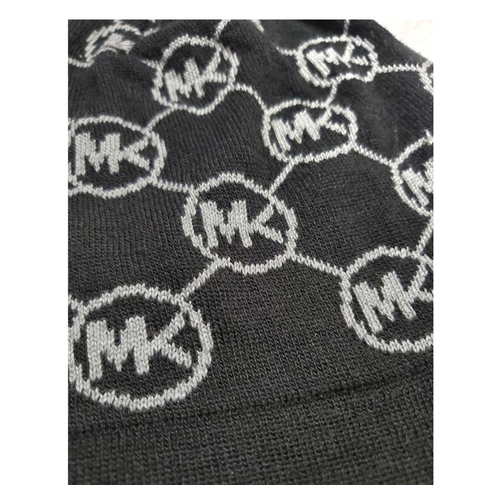 NWOT Michael Michael Kors Beanie Knit Hat O/S - Picture 2 of 5